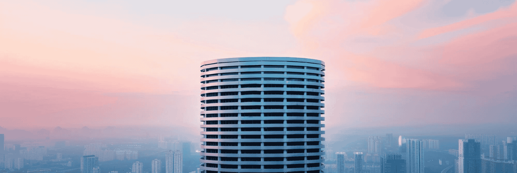 HDFC Bank share price declines following chairman resignation amid governance concerns — AI market news